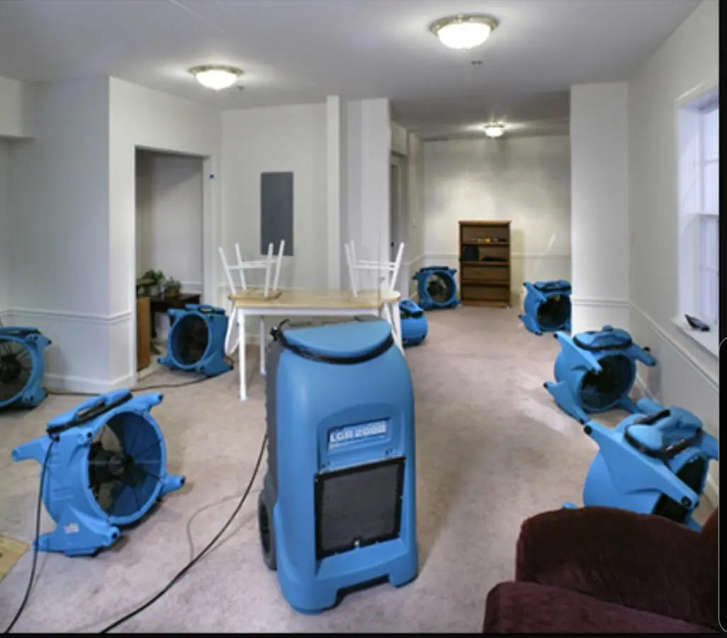 Air movers and dehumidifier setup for Water Extraction & Removal in Cannon